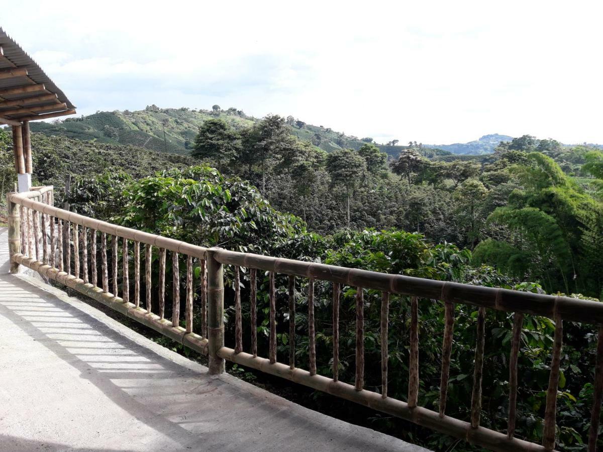 Hacienda Cafetera La Gaviota Villa Chinchina ภายนอก รูปภาพ